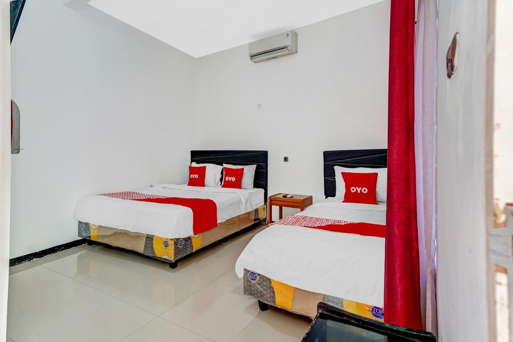 Hotel Kalimantan 泗水 外观 照片
