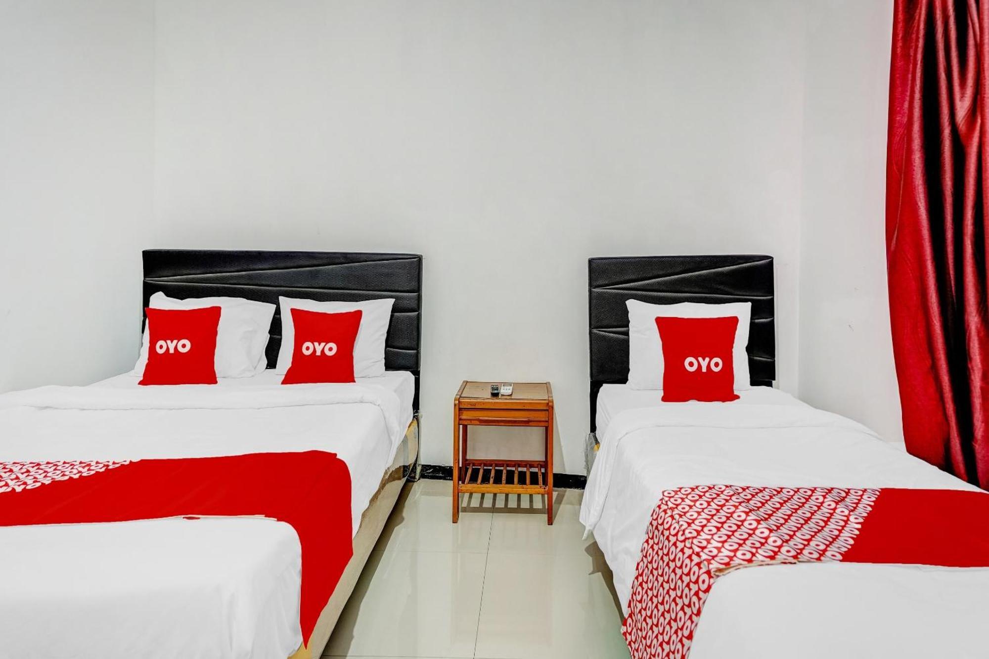 Hotel Kalimantan 泗水 外观 照片
