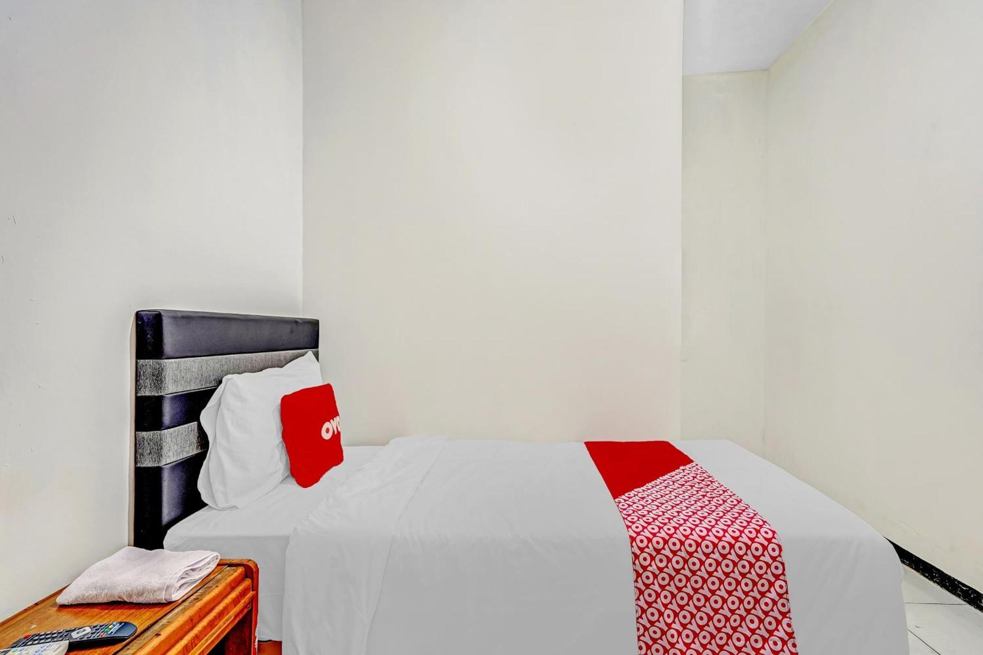 Hotel Kalimantan 泗水 外观 照片